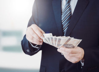 Czym jest opłata weryfikacyjna?