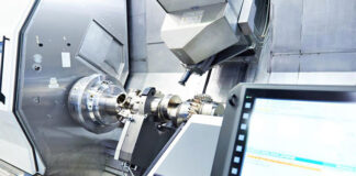 Przemysł a maszyny CNC – poznaj zalety tych nowoczesnych urządzeń