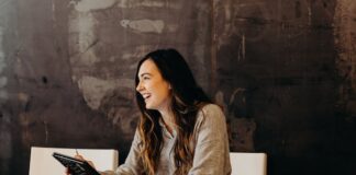 Jakie są najlepsze praktyki w zakresie udzielania feedbacku?