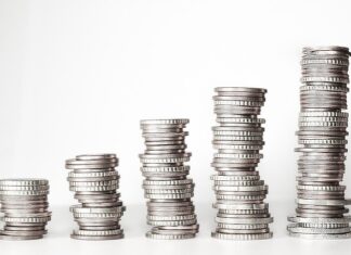 Na co przeciętny Polak wydaje najwięcej pieniędzy?