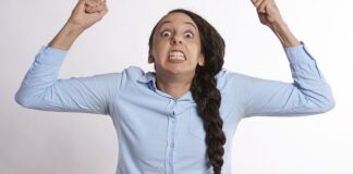 Na czym polega więź emocjonalna?